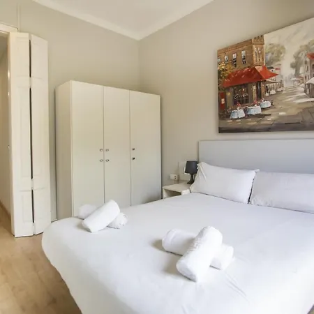 23Par1007 Comfortable Apartment In Paralel Barcelona Exterior photo