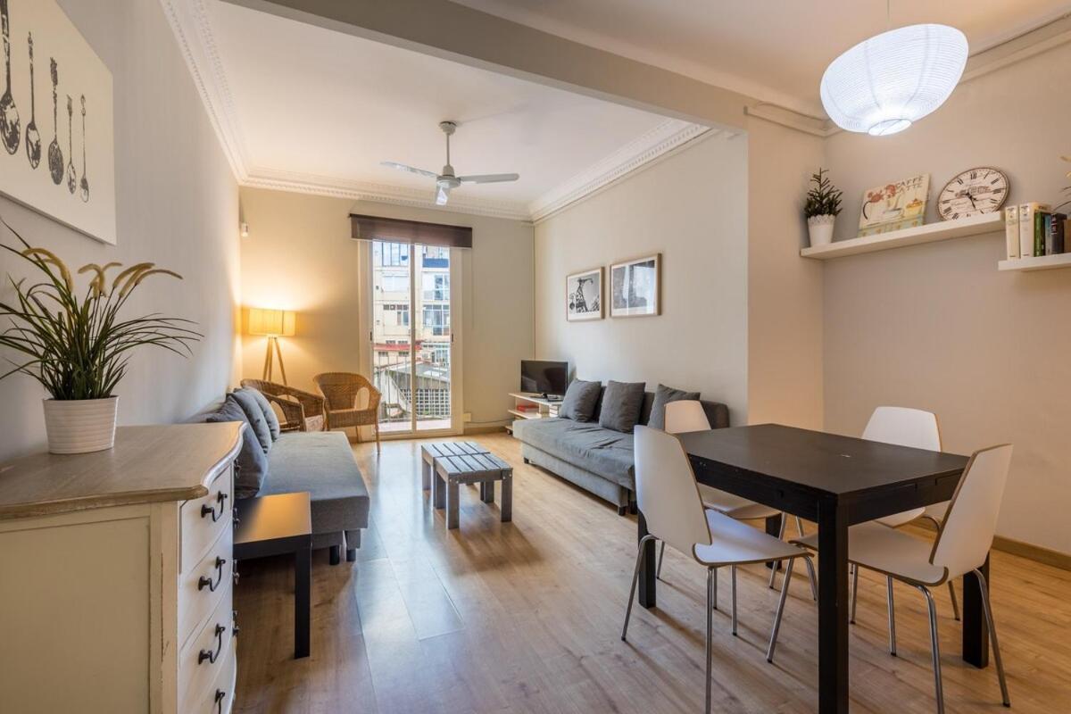 Appartement 23par1007 Comfortable In Paralel *